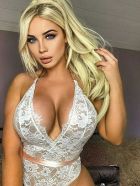 Лиза, 27 лет — эромассаж для мужчин