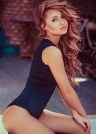 Мила — сексуальный массаж «Веточка сакуры»