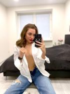 снять девушку на ночь (Даша, от 2000 грн. в час)