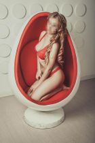 Грудастая куртизанка в Киеве