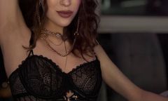 Индивидуалка Іванка Тел. +380 73 044 4422