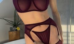 Индивидуалка Виолетта Тел. +380772887700